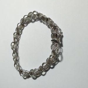 Vintage Sterling silver 925 braided figure 8 loop charm bracelet 7.5" x 8mm wide